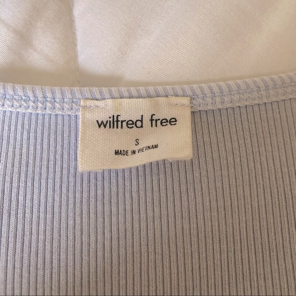 Wilfred Free Tie Tee - Picture 2 of 3